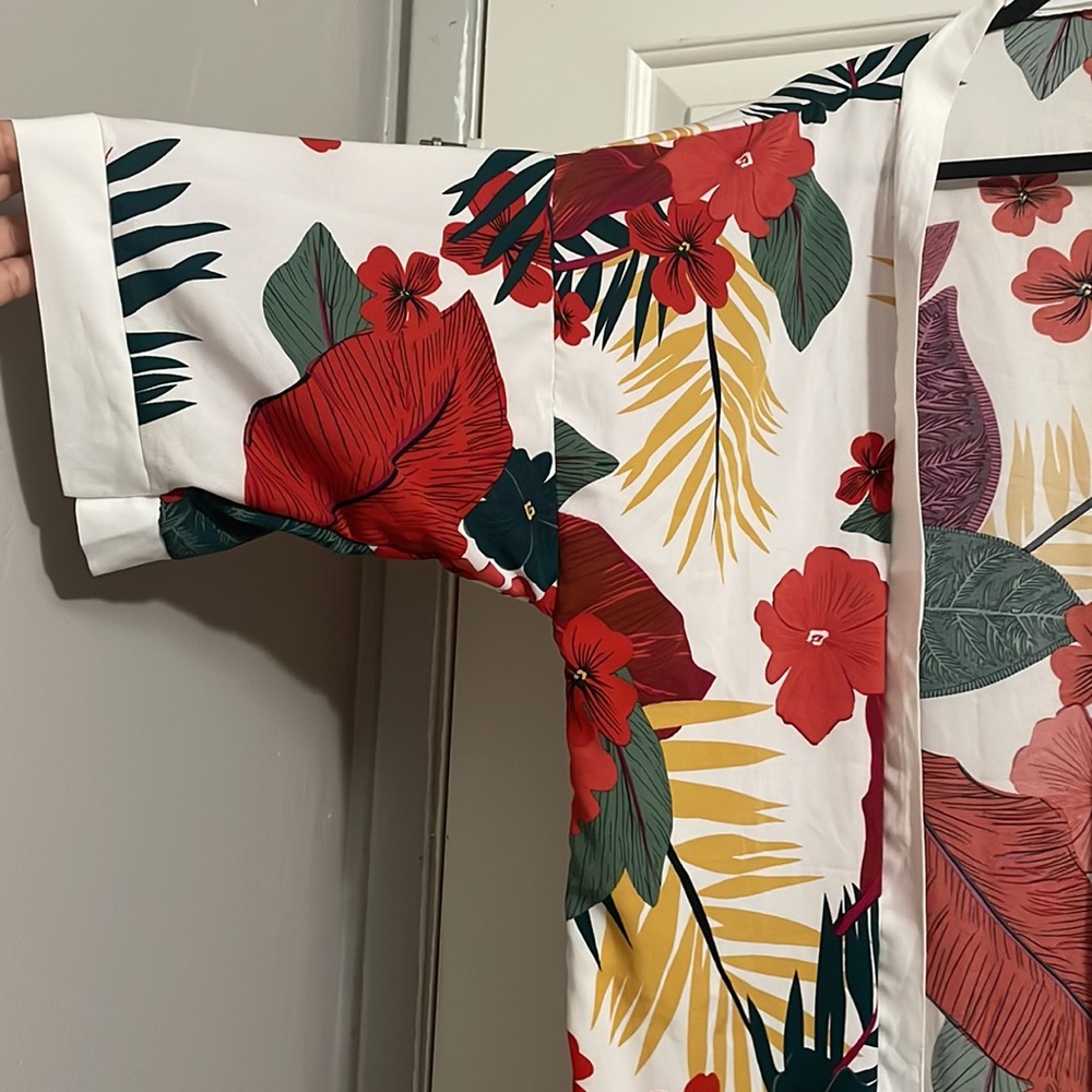 Great for vacation wear!Bought but never wore. Bought at store called Rainbow!